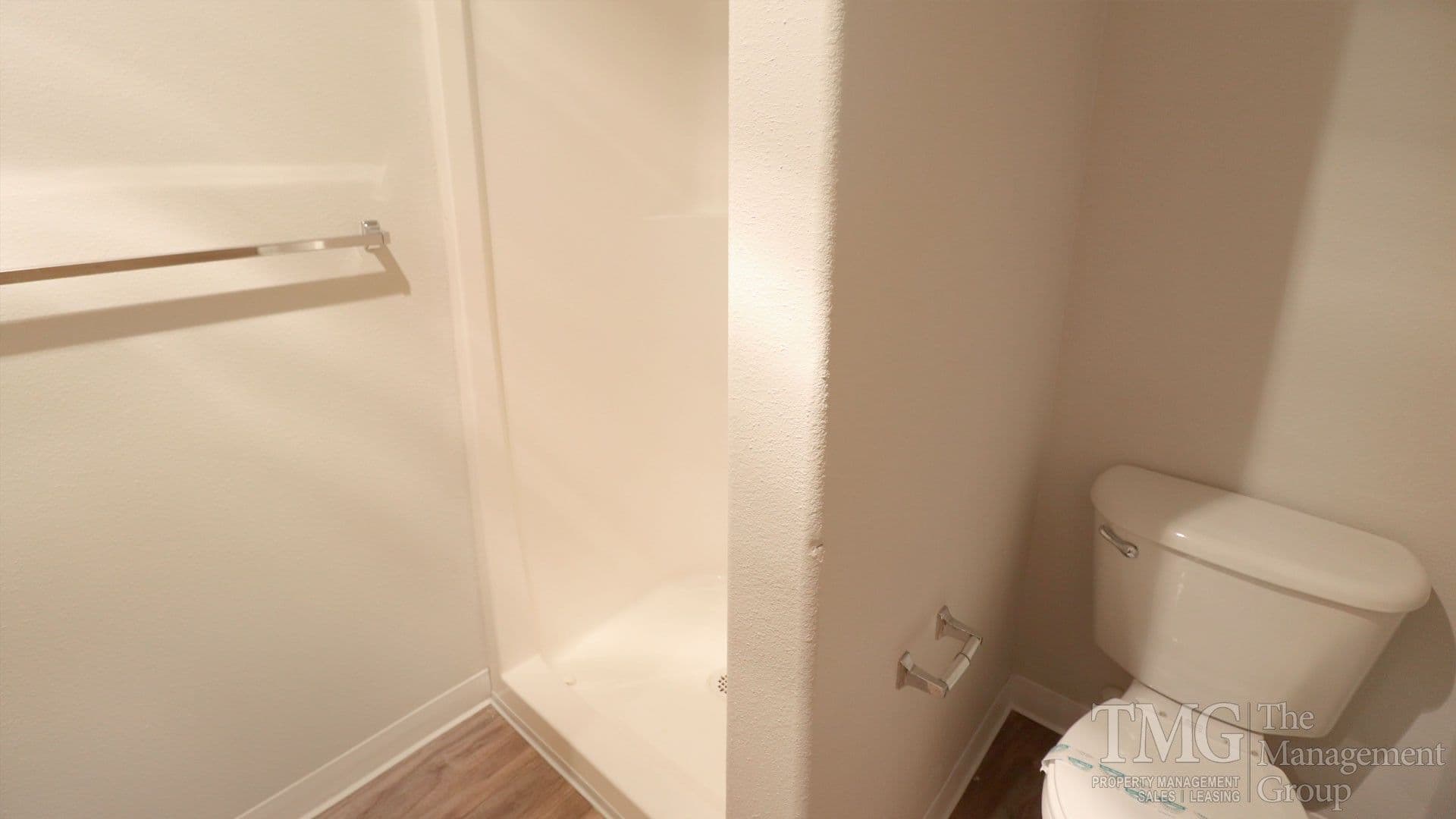 Vancouver Apartment: 5313 NE 68th Ave
