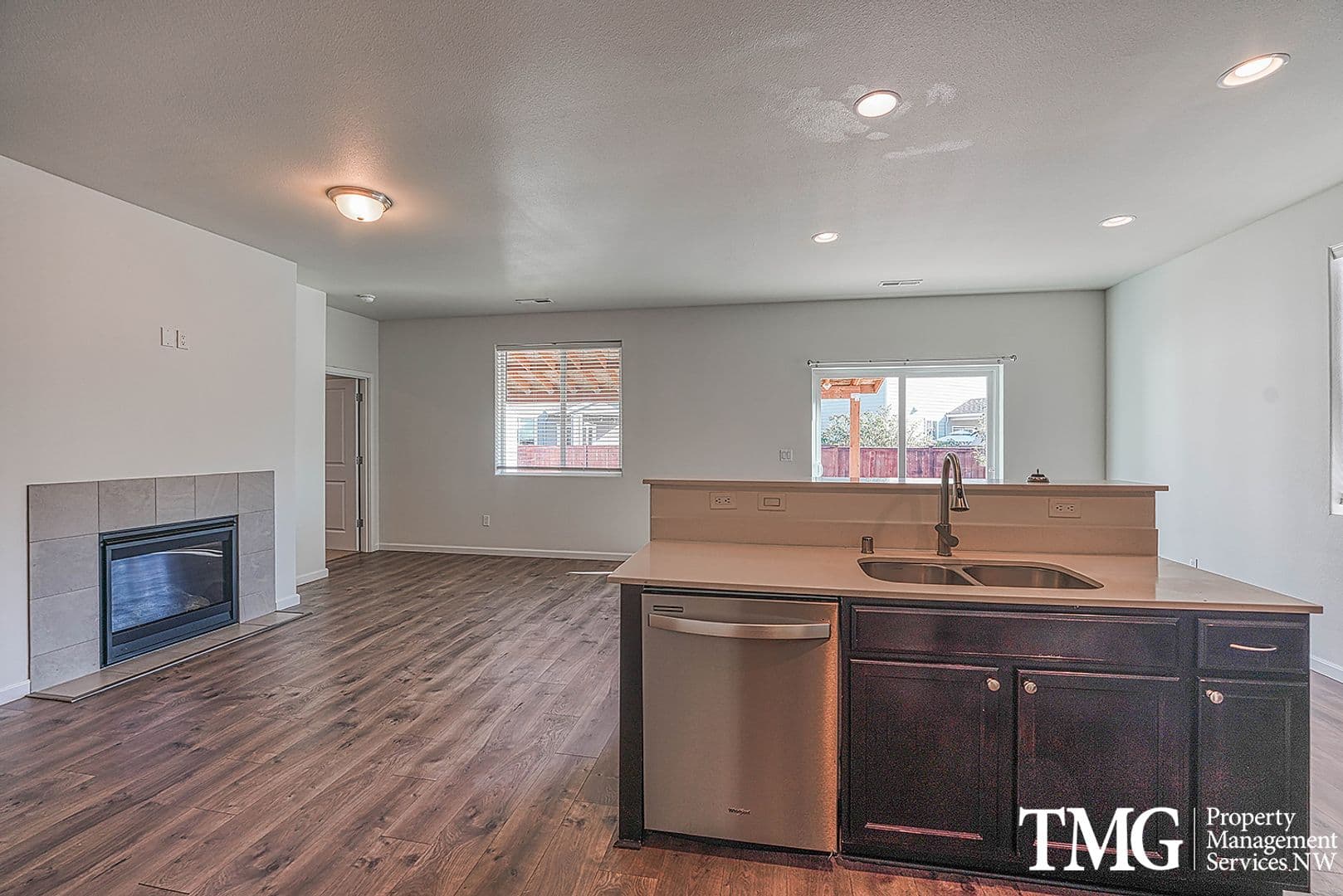 Vancouver House: 9203 NE 165th Avenue