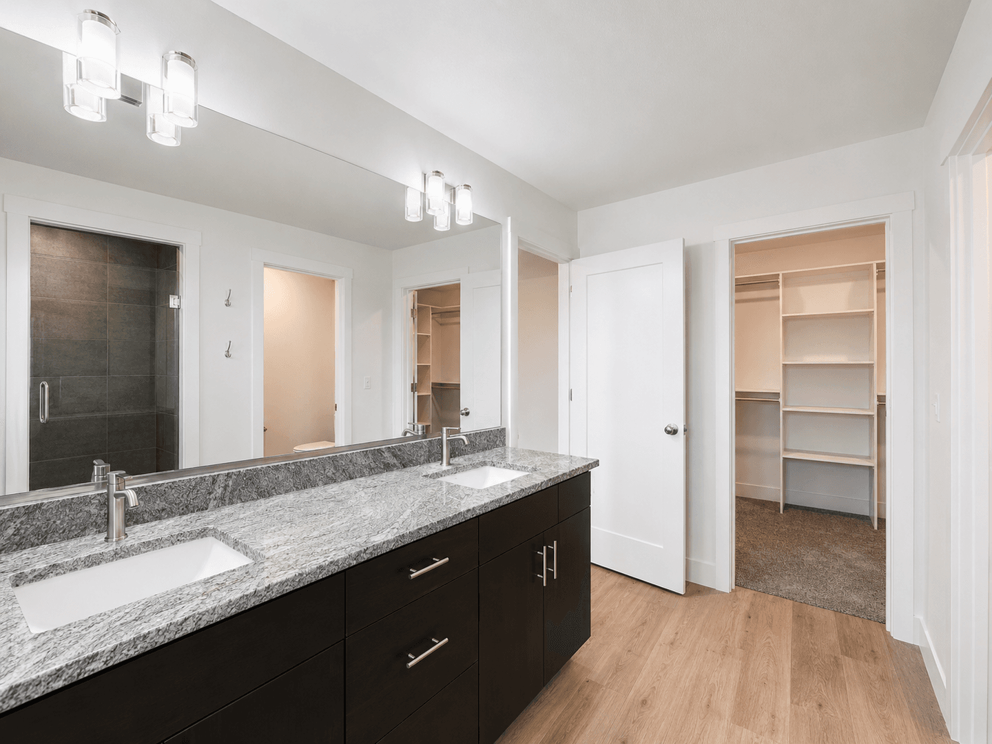 Kennewick Townhome: 5881 W 40th Court