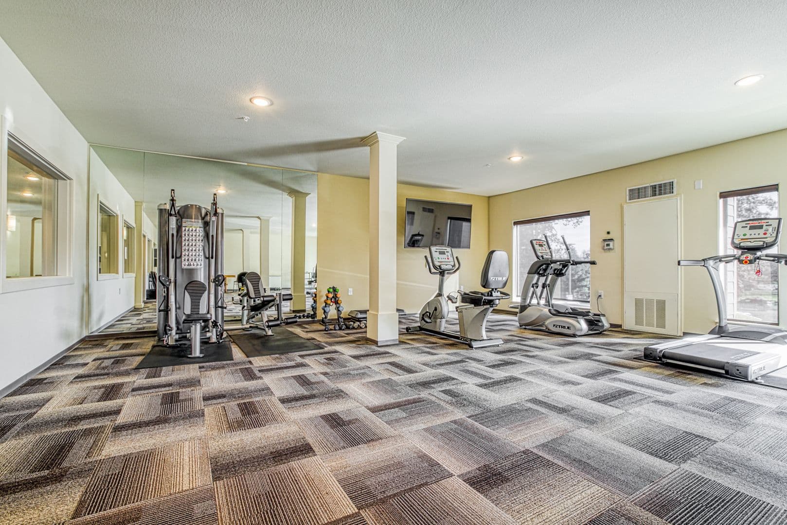 Camas Apartment: 3009 NE 3rd Ave