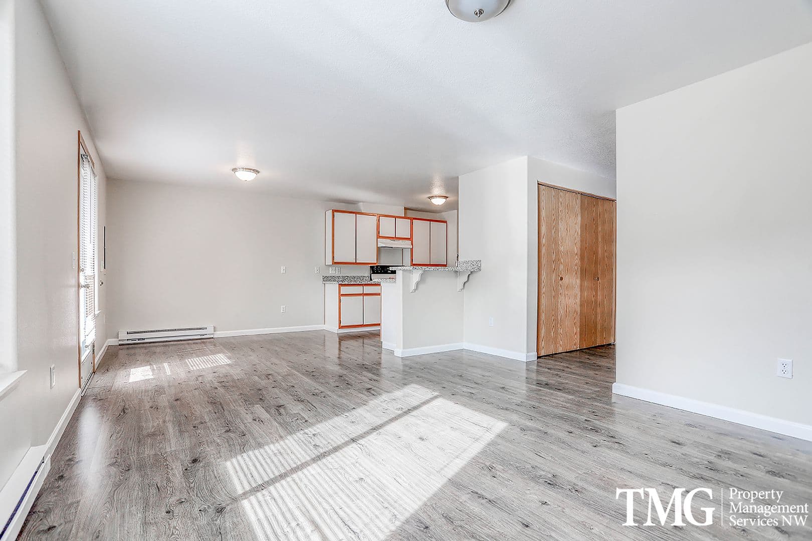 Camas Apartment: 2615 NE 3rd Avenue