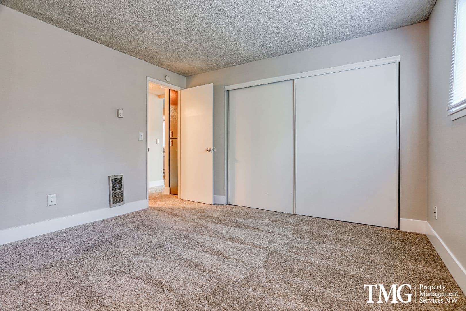 Vancouver Apartment: 7401-7439 NE 13th Ave