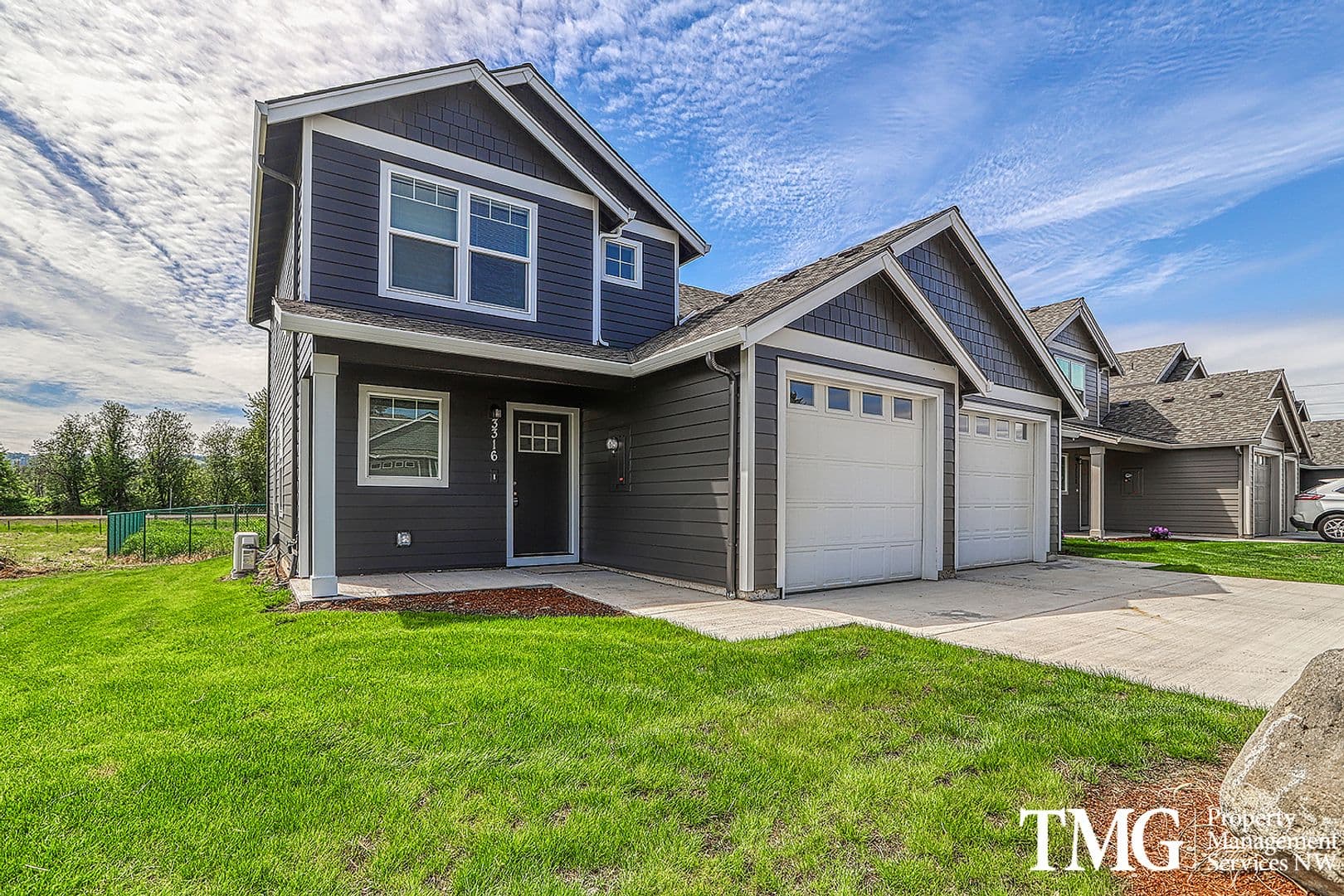 Washougal House: 3316 Lewis Lane