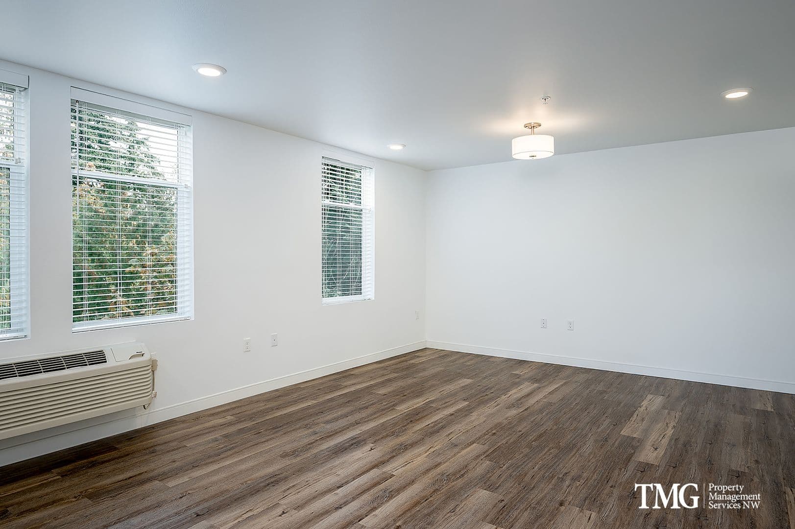 Vancouver Apartment: 13414 NE 23rd Ave