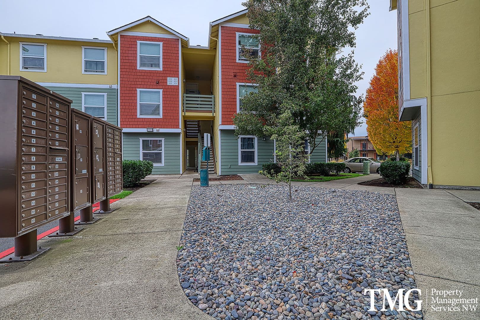 Battle Ground Apartment: 1017 SE 12th Ave