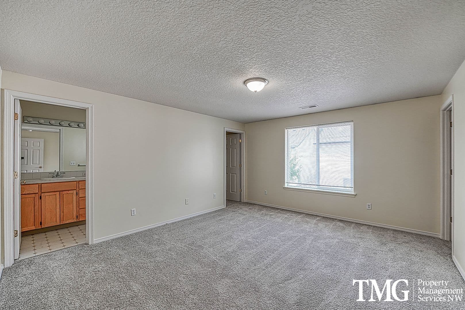 Vancouver House: 15012 NE 68th Way