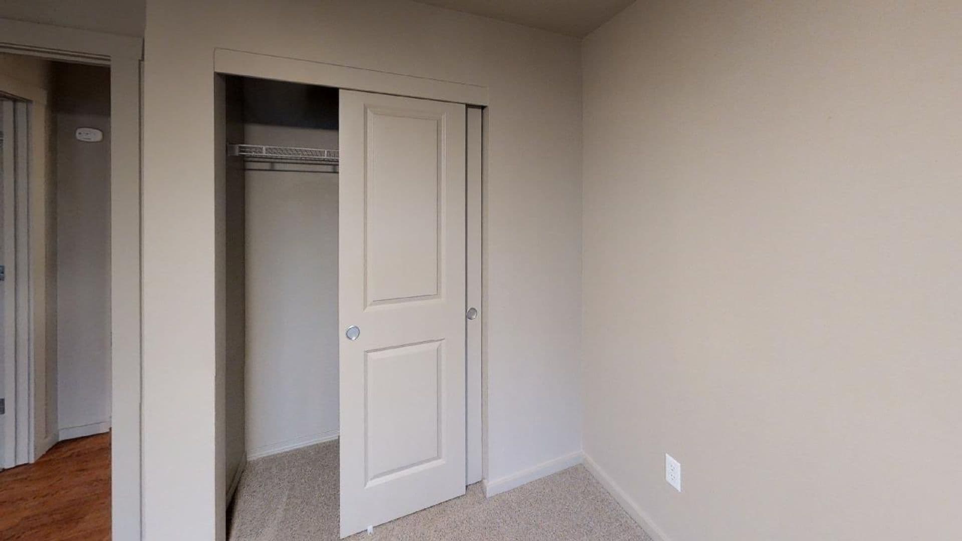 Vancouver Apartment: OLP 5264 NE 121st Avenue