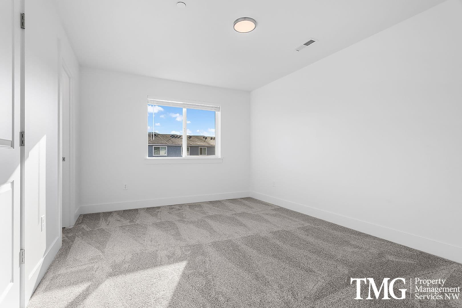 West Richland Townhome: 977 Creer Way - A-103