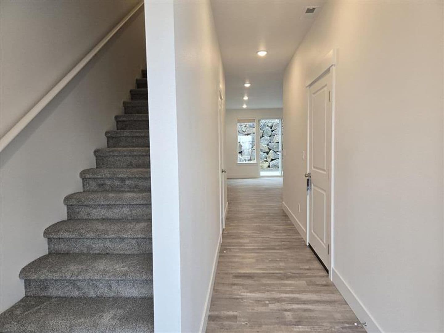 Kennewick Townhome: 5873 W 40th Court