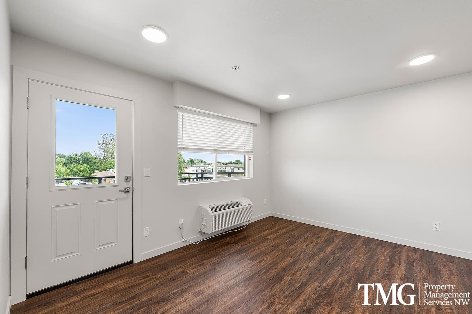 Pasco Apartment: 6701 W Argent Rd