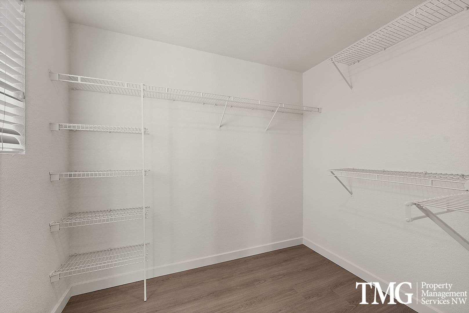 Vancouver Apartment: 16119 SE 1st St