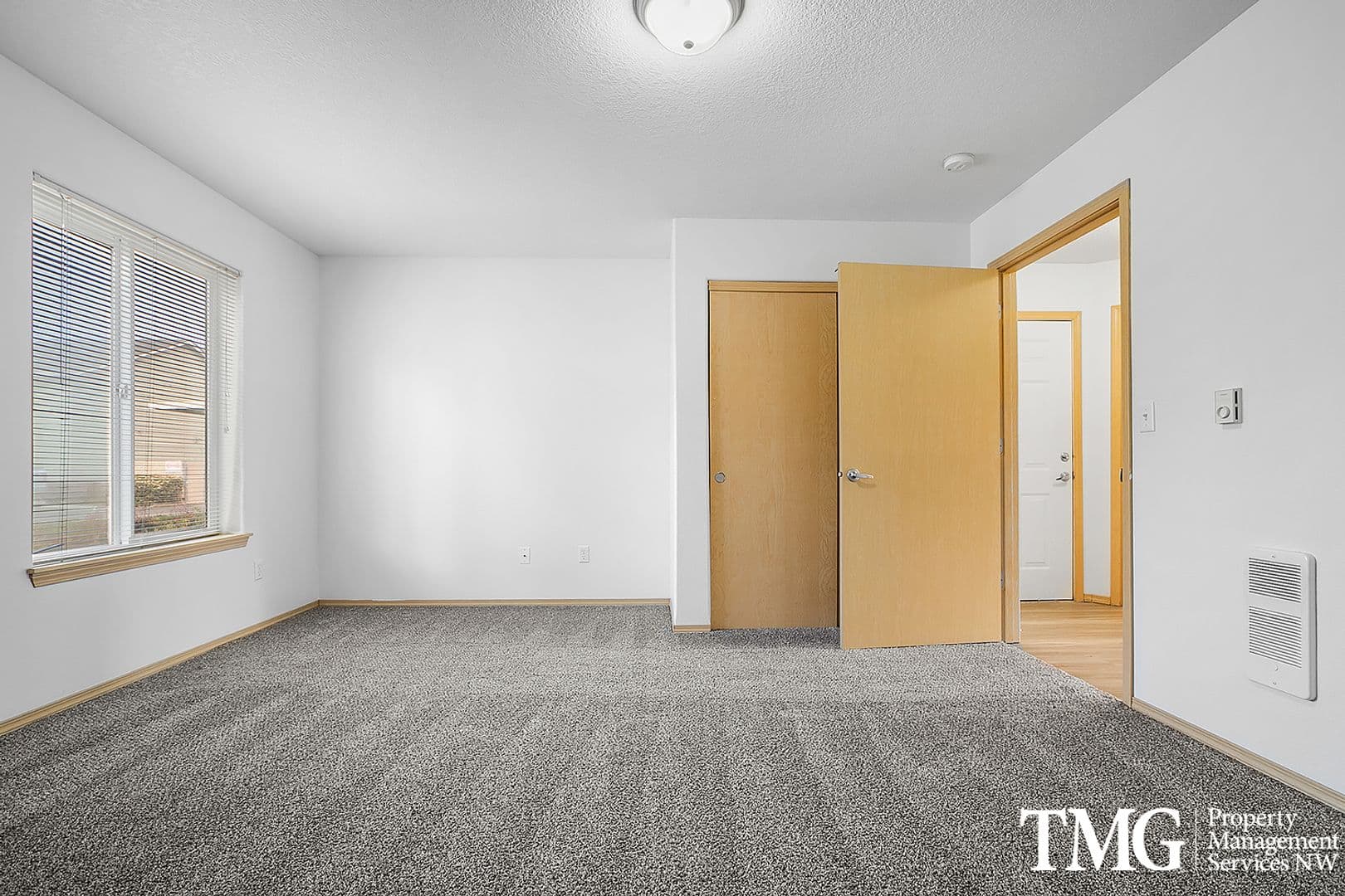 Vancouver Apartment: 13608 NE 72nd St