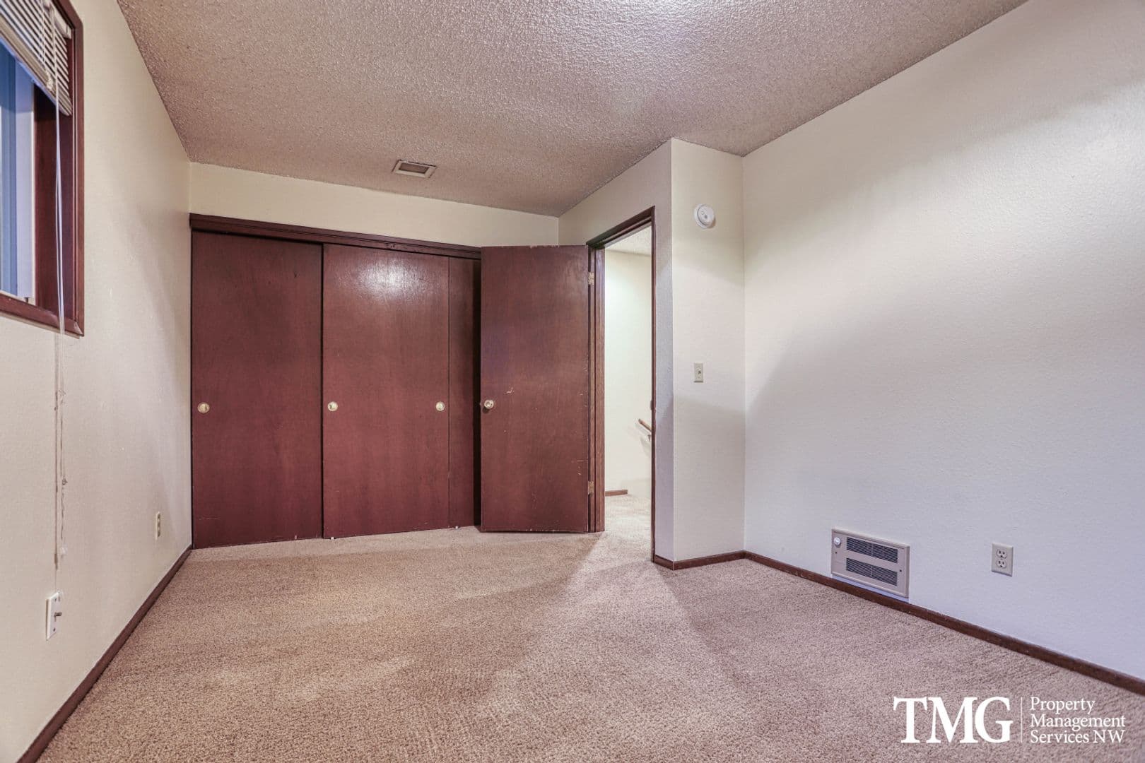 Vancouver Apartment: 15702 - 15708 SE 3rd Street