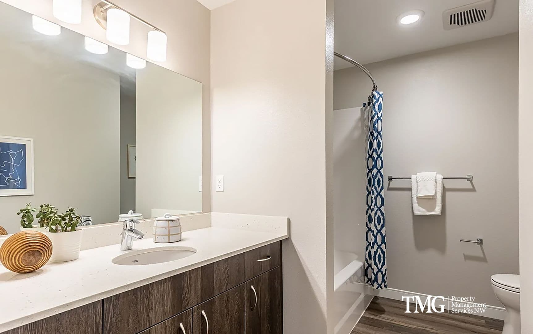 Vancouver Apartment: 13414 NE 23rd Ave