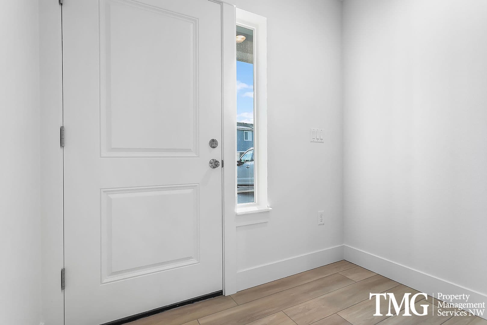 West Richland Townhome: 977 Creer Way - A-103