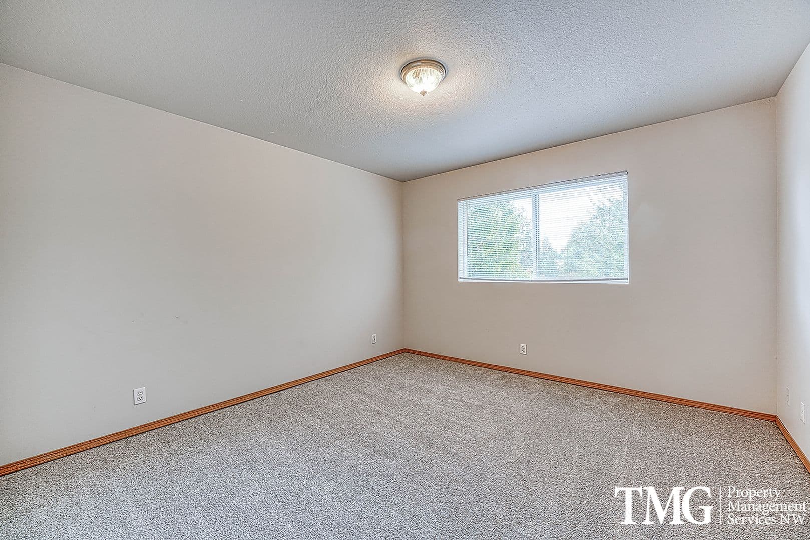 Vancouver Apartment: 3500 NE 50th Ct