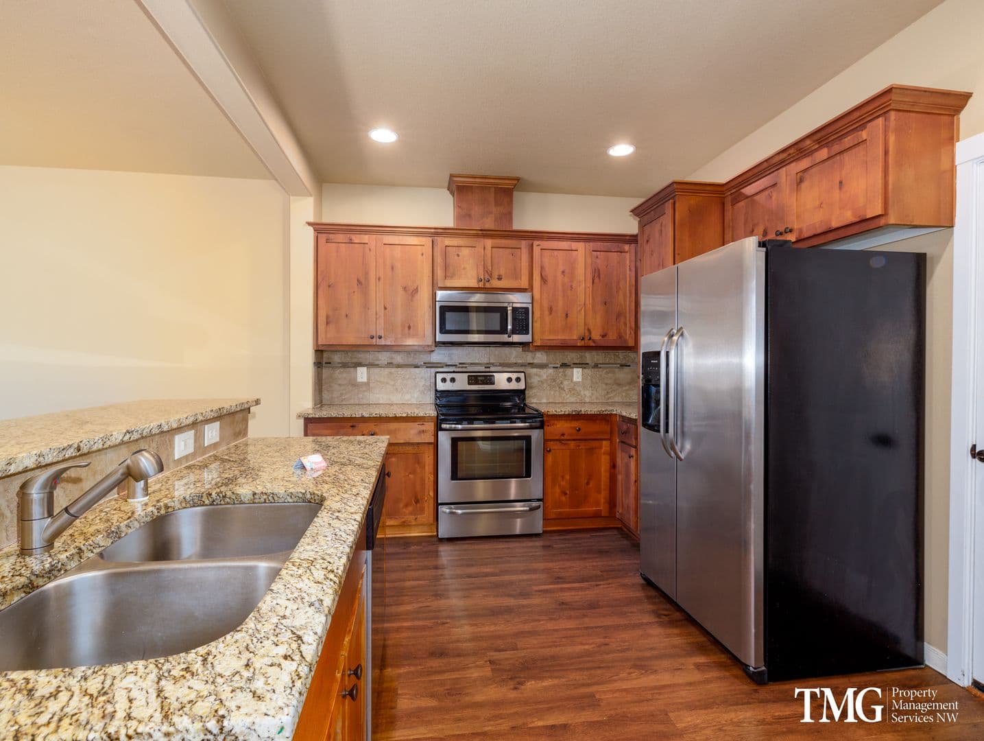 Vancouver Apartment: 9807 NE 76th Way