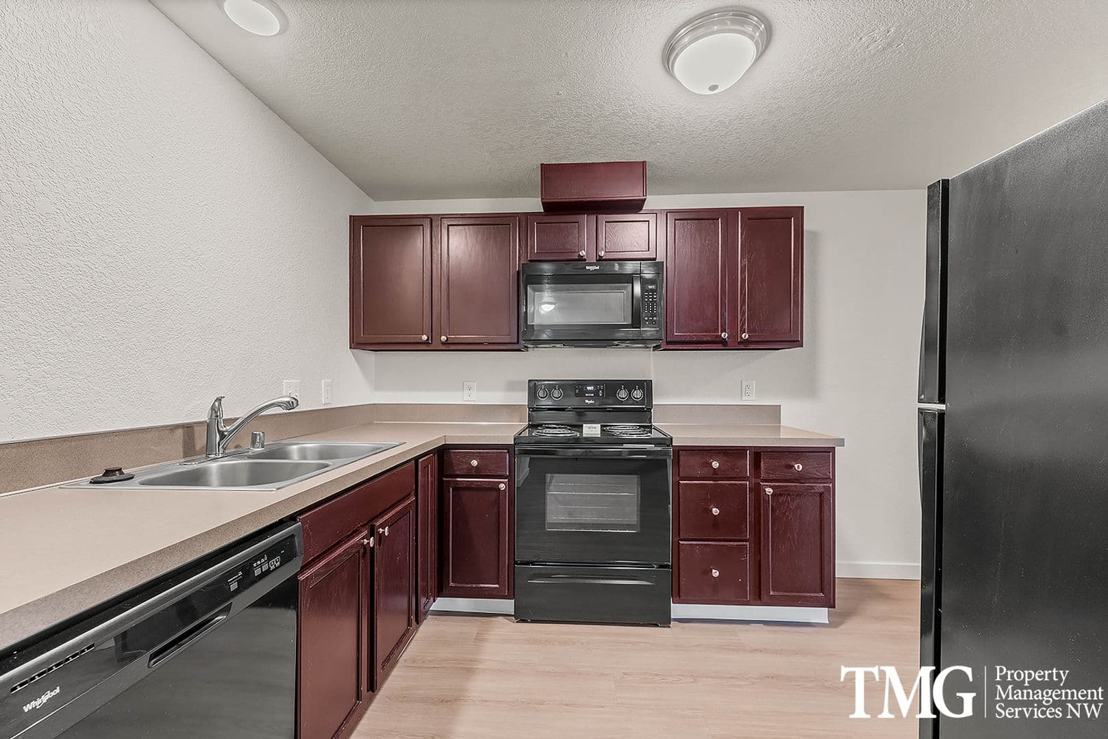 Vancouver Apartment: 16119 SE 1st St