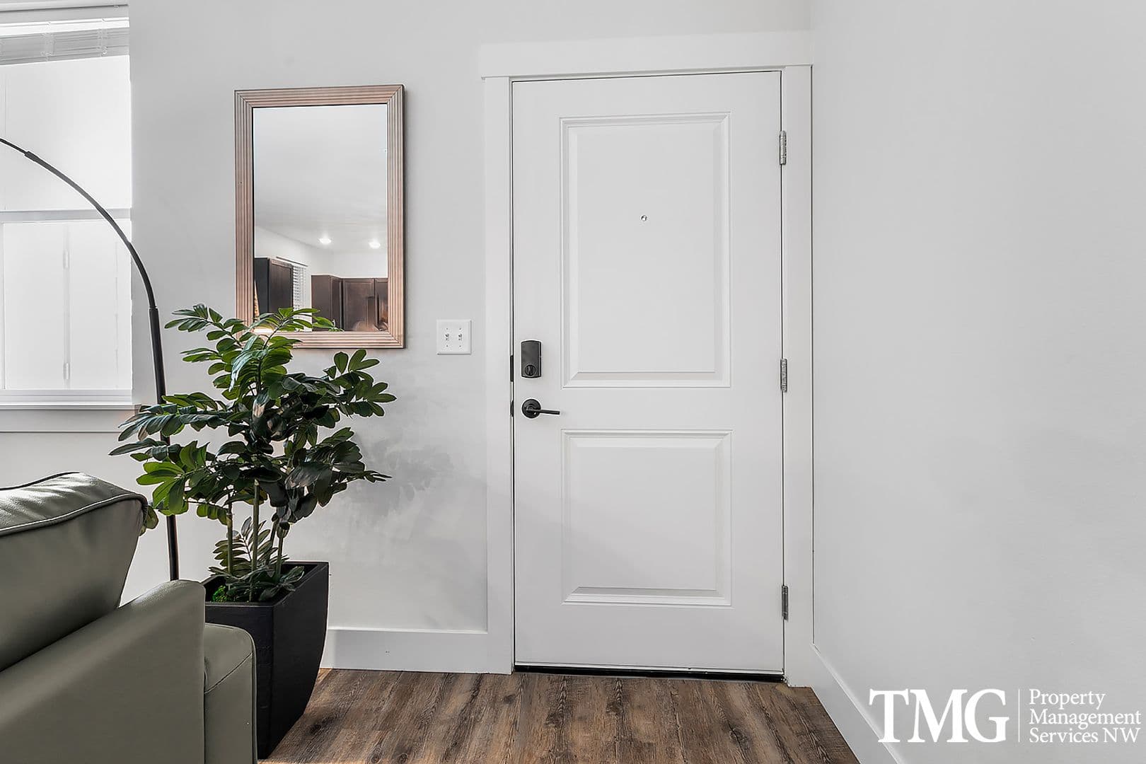 Kennewick Apartment: 7942 W 10th Ave