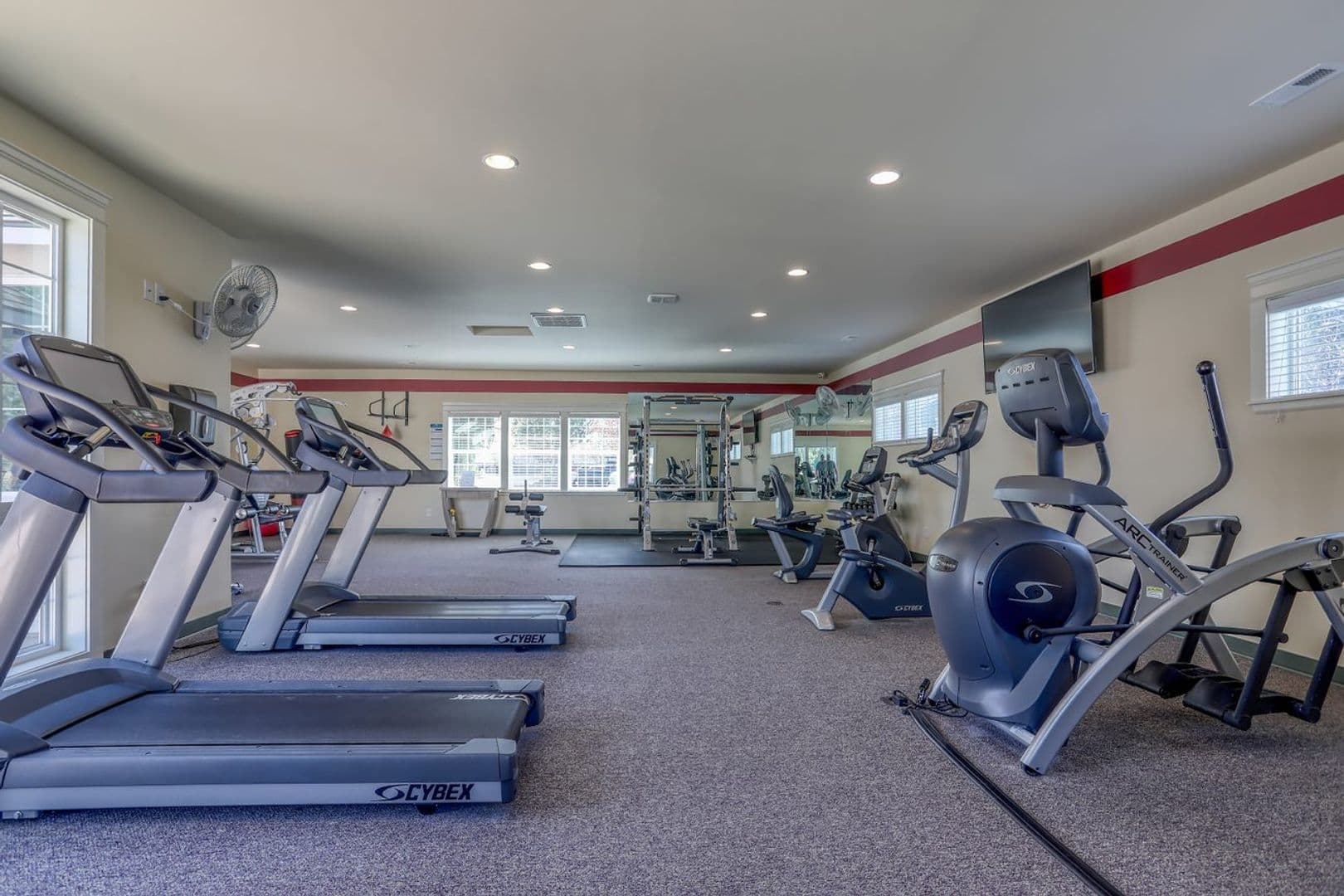 Kennewick Apartment: 8180 W 4th Ave