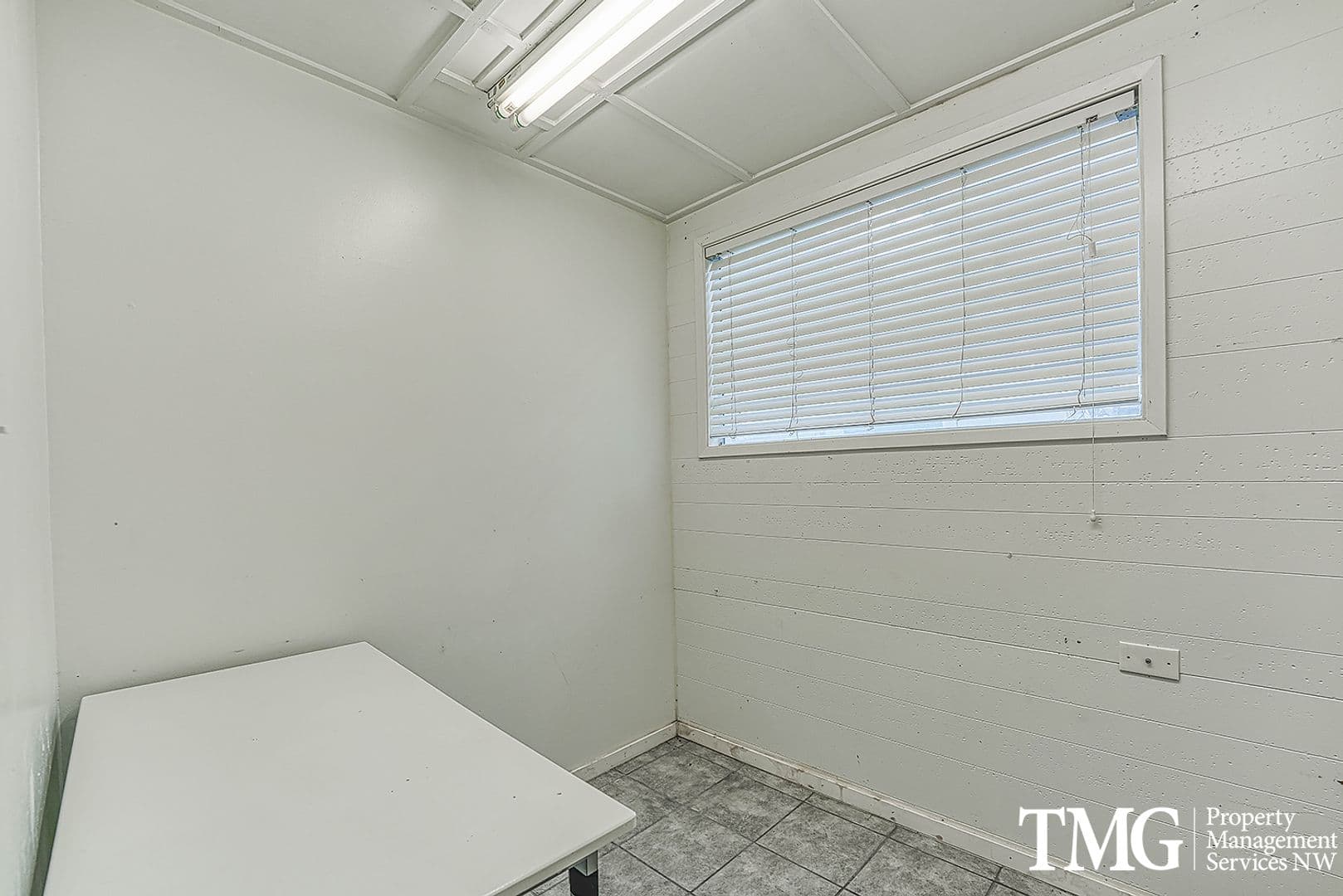 Kennewick House: 312 S Kellogg Street #B