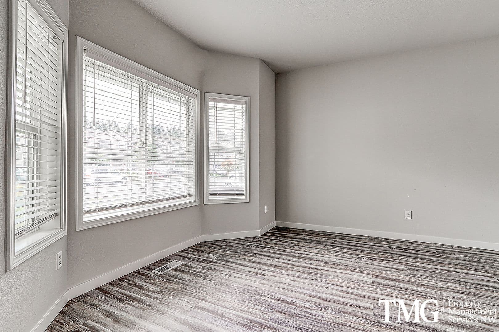 Vancouver House: 8802 NE 84th Street