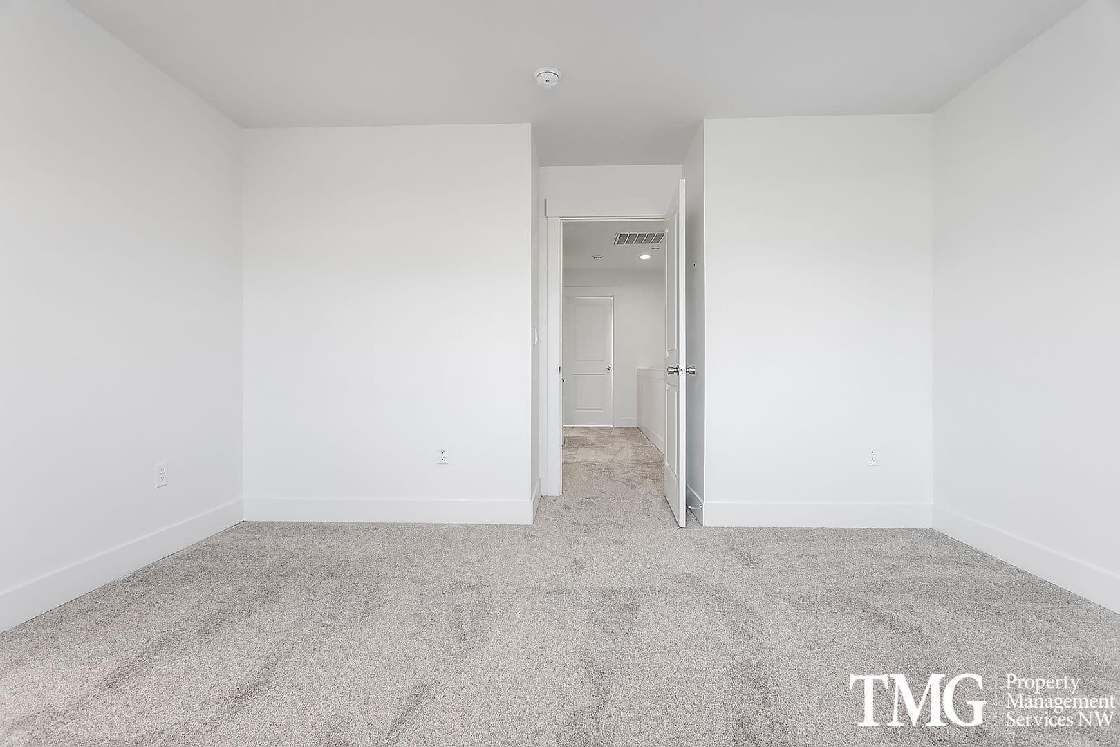 West Richland Townhome: 977 Creer Way - A-103