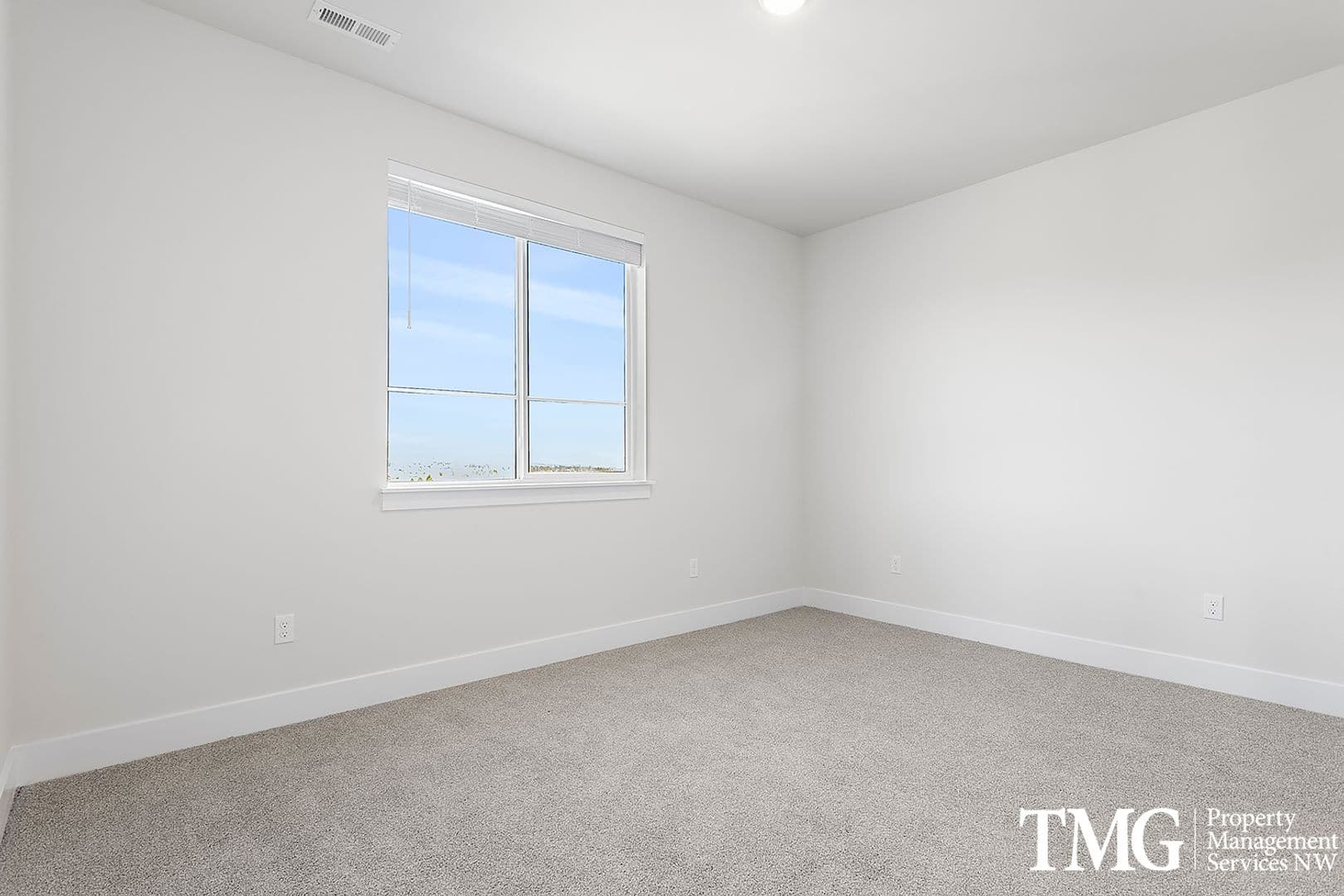 Kennewick Apartment: 7960 W 10th Ave