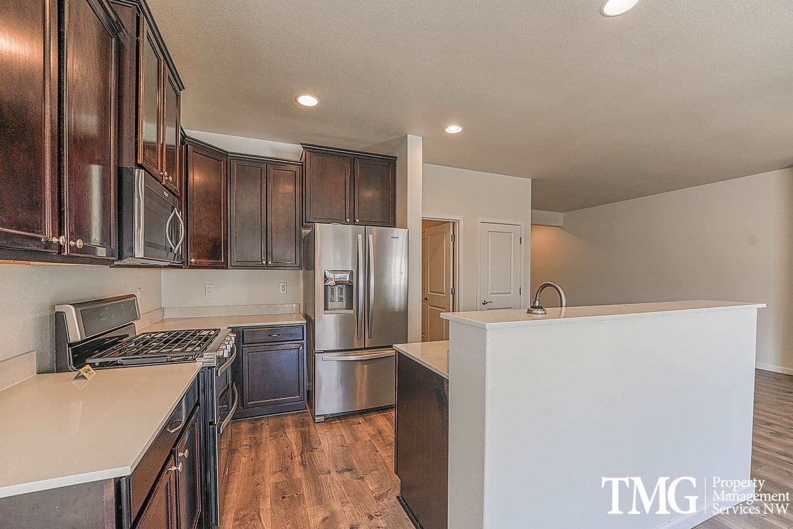 Vancouver House: 9203 NE 165th Avenue