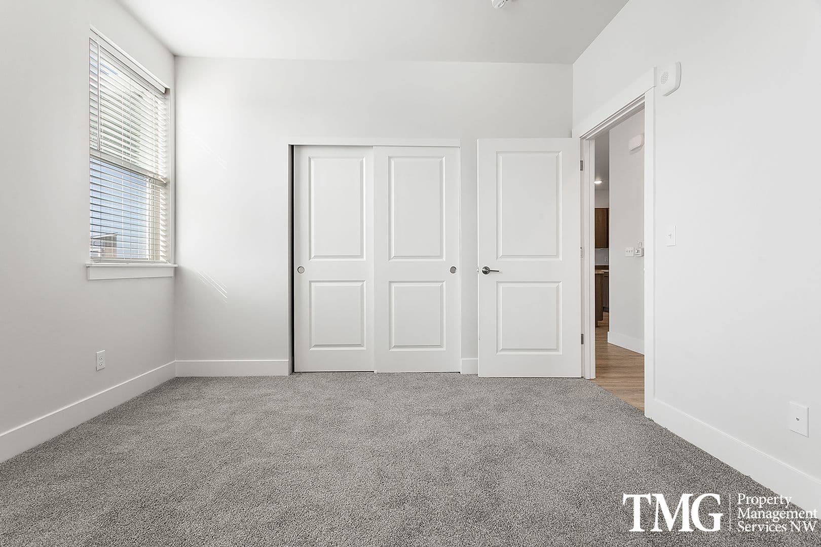 Kennewick Apartment: 7942 W 10th Ave
