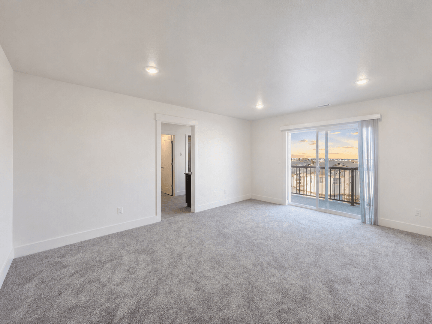 Kennewick Townhome: 5881 W 40th Court