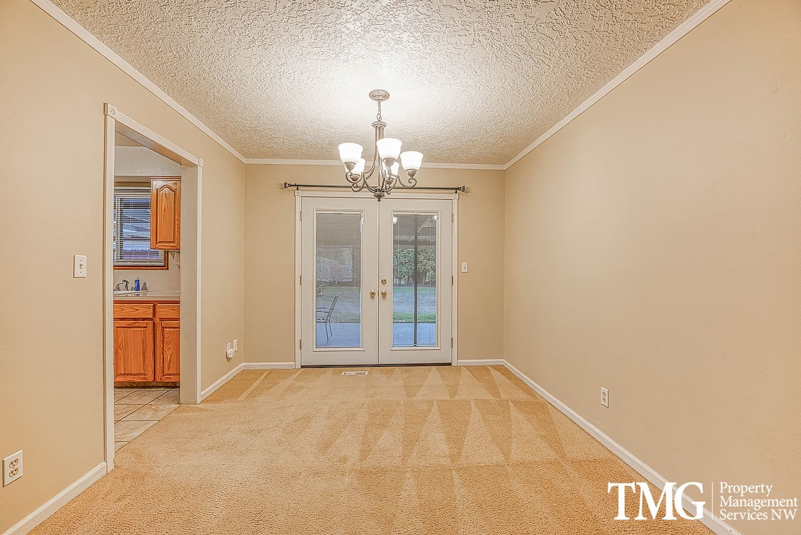 Camas House: 2832 E. 1st Avenue