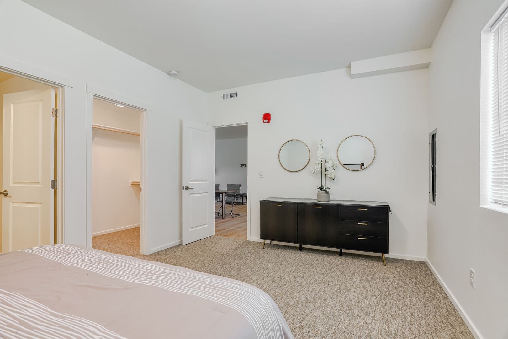 Kennewick Apartment: 2652 W 15th Ave