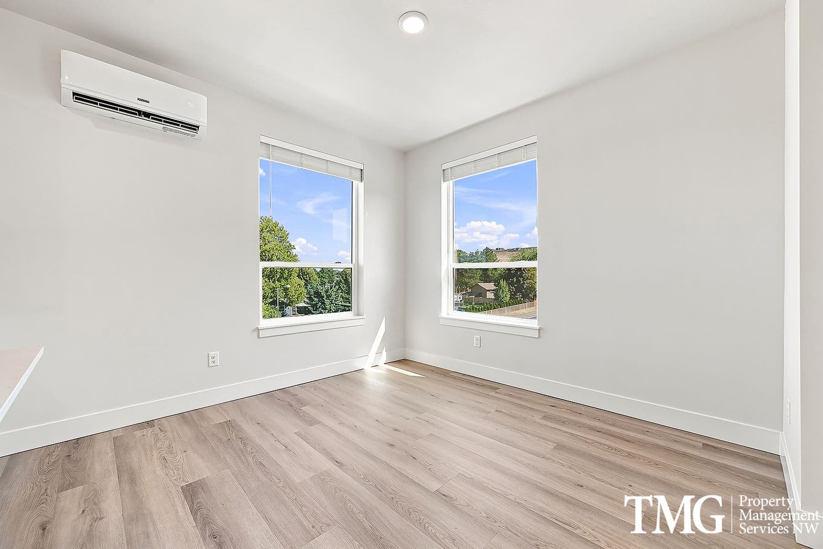 Kennewick Apartment: 7918 W 10th Ave