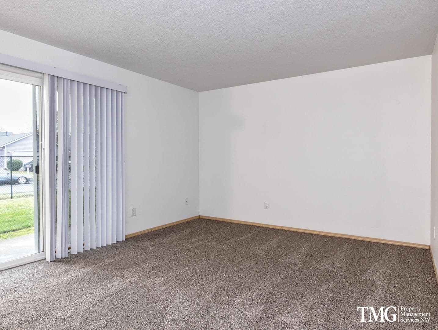 Vancouver Apartment: 13608 NE 72nd St