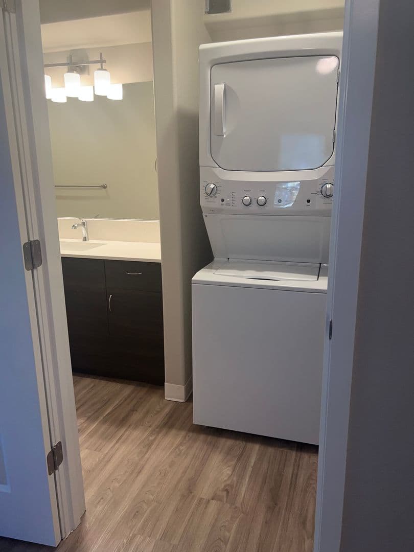 Vancouver Apartment: 9615 NE 25th Ave