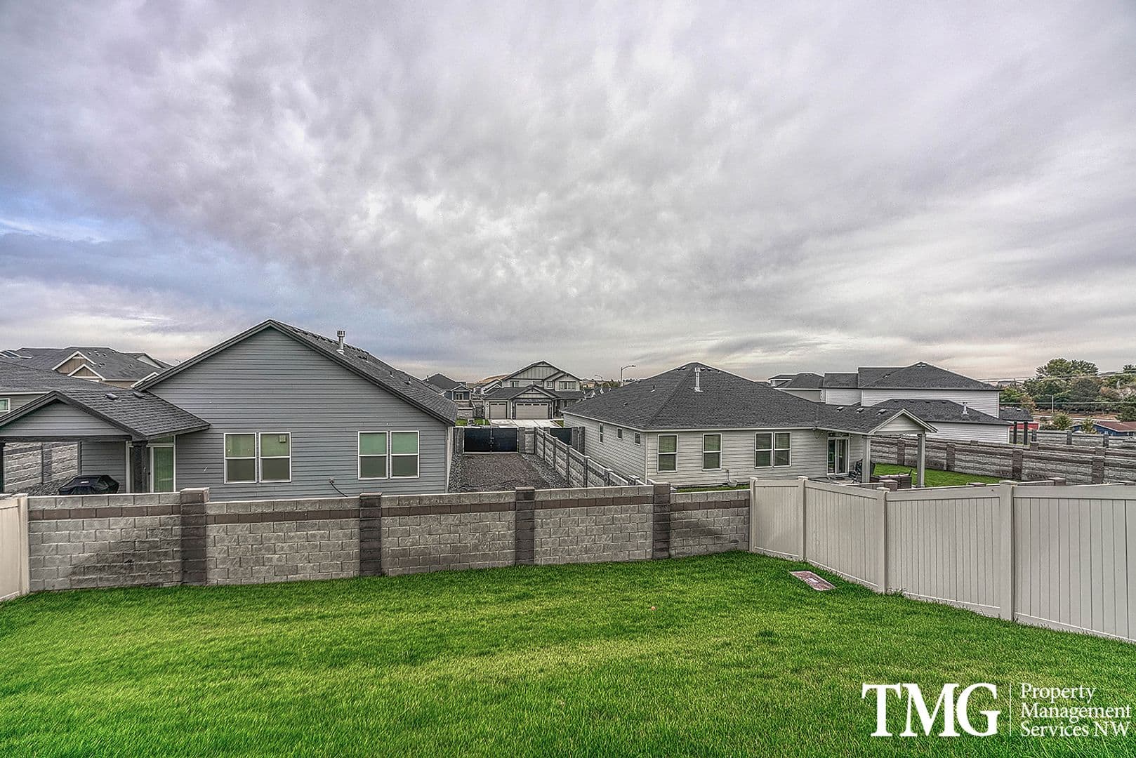 West Richland House: 7796 Ranchland Lane
