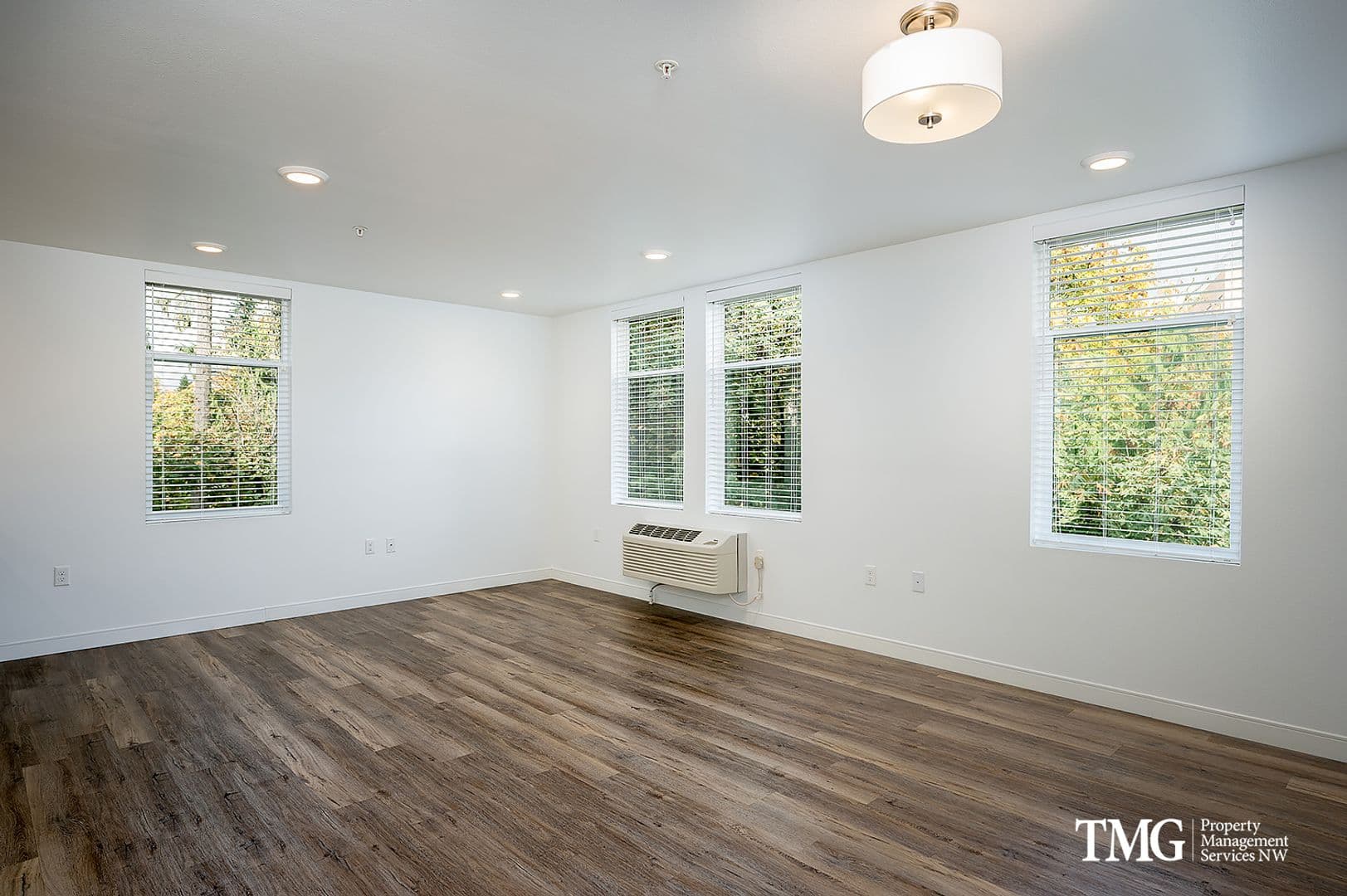 Vancouver Apartment: 13414 NE 23rd Ave