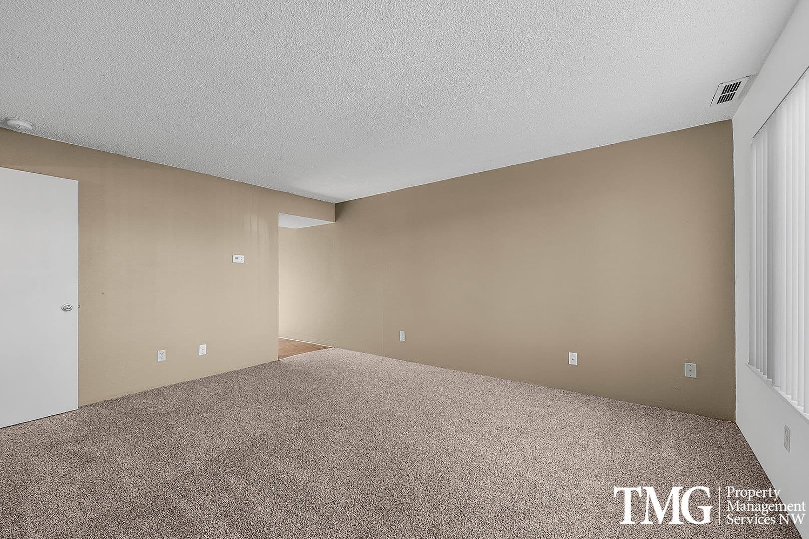 Kennewick Apartment: 803 S Olympia St