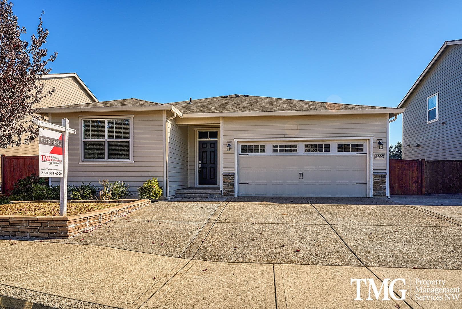 Vancouver House: 9203 NE 165th Avenue