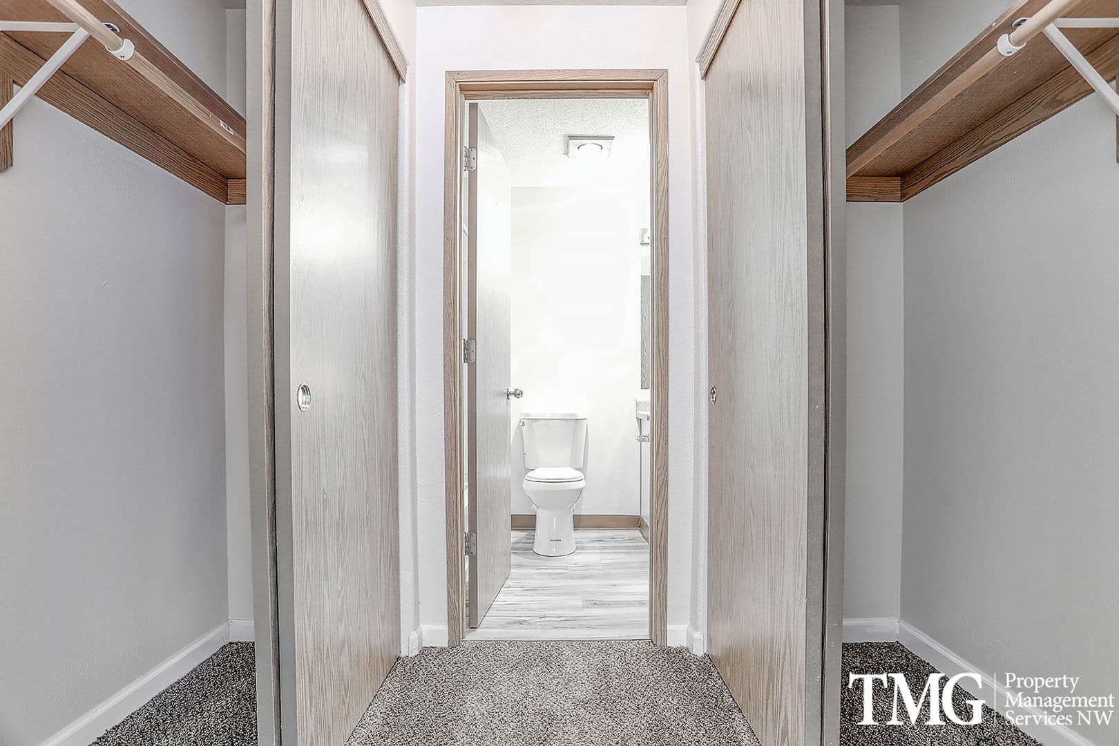 Camas Apartment: 2615 NE 3rd Avenue