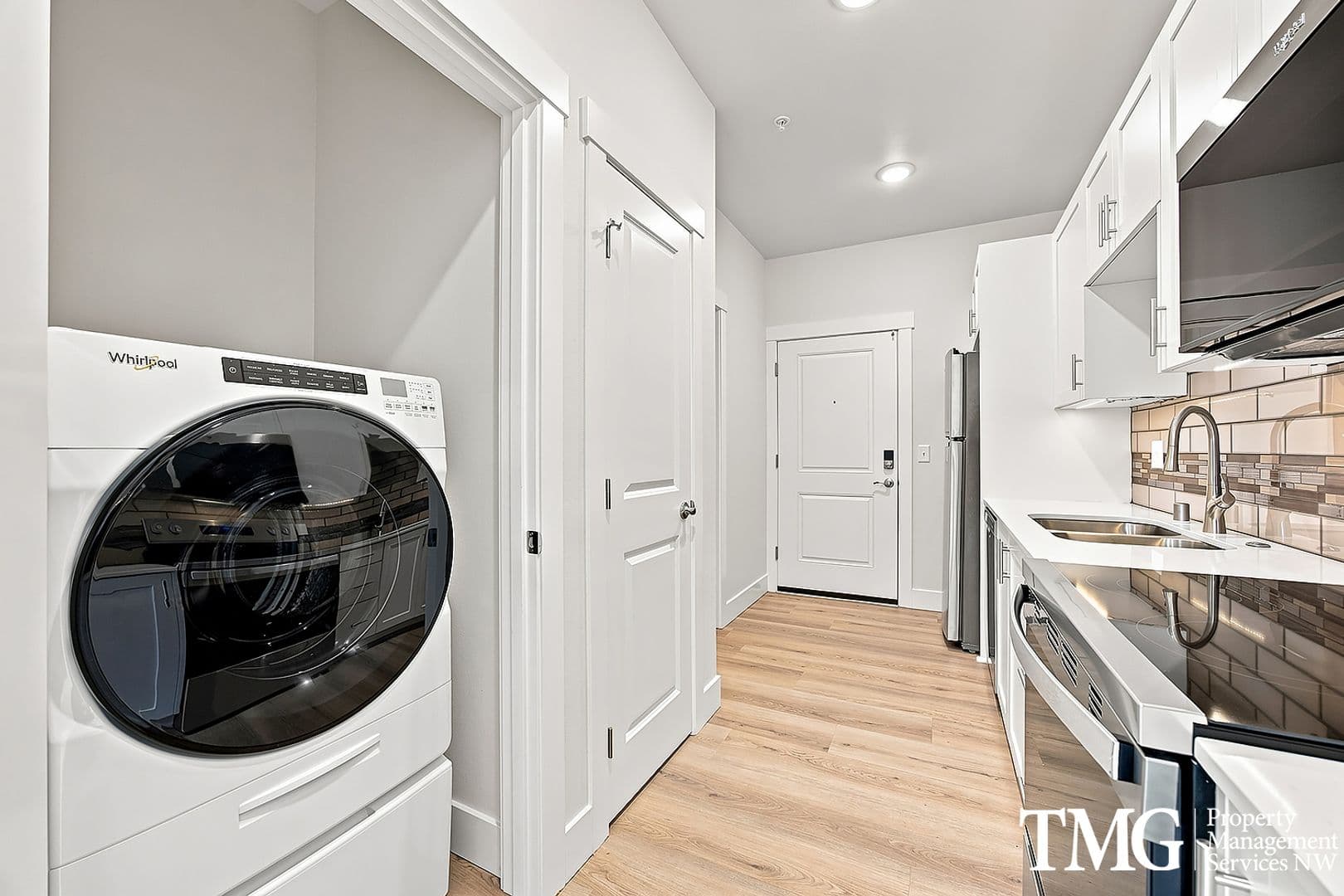 Kennewick Apartment: 7918 W 10th Ave