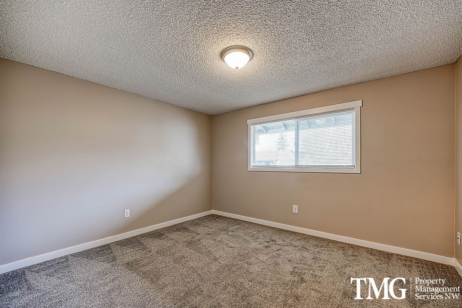 Vancouver Apartment: 11114 NE 48th Circle - B