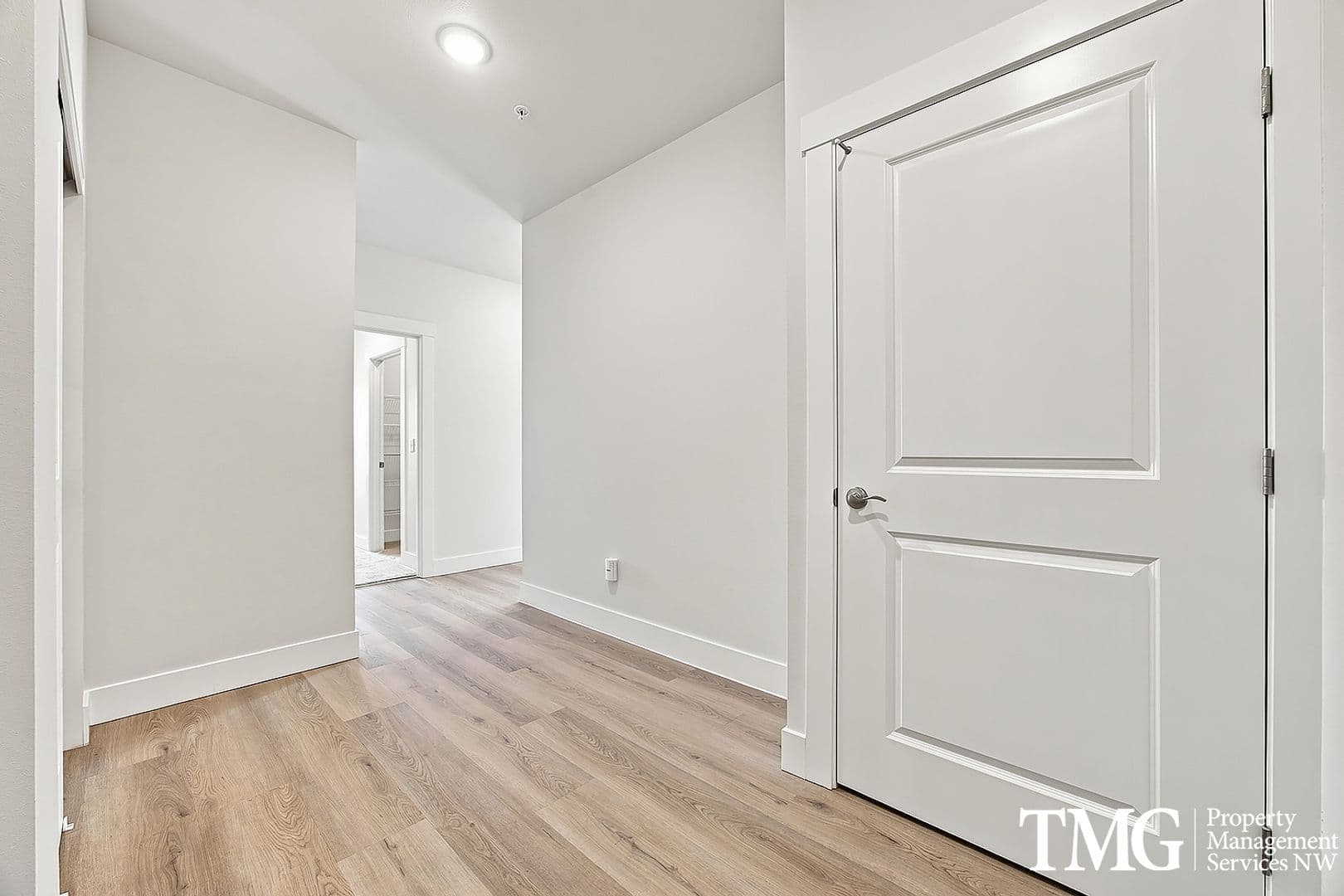 Kennewick Apartment: 7918 W 10th Ave