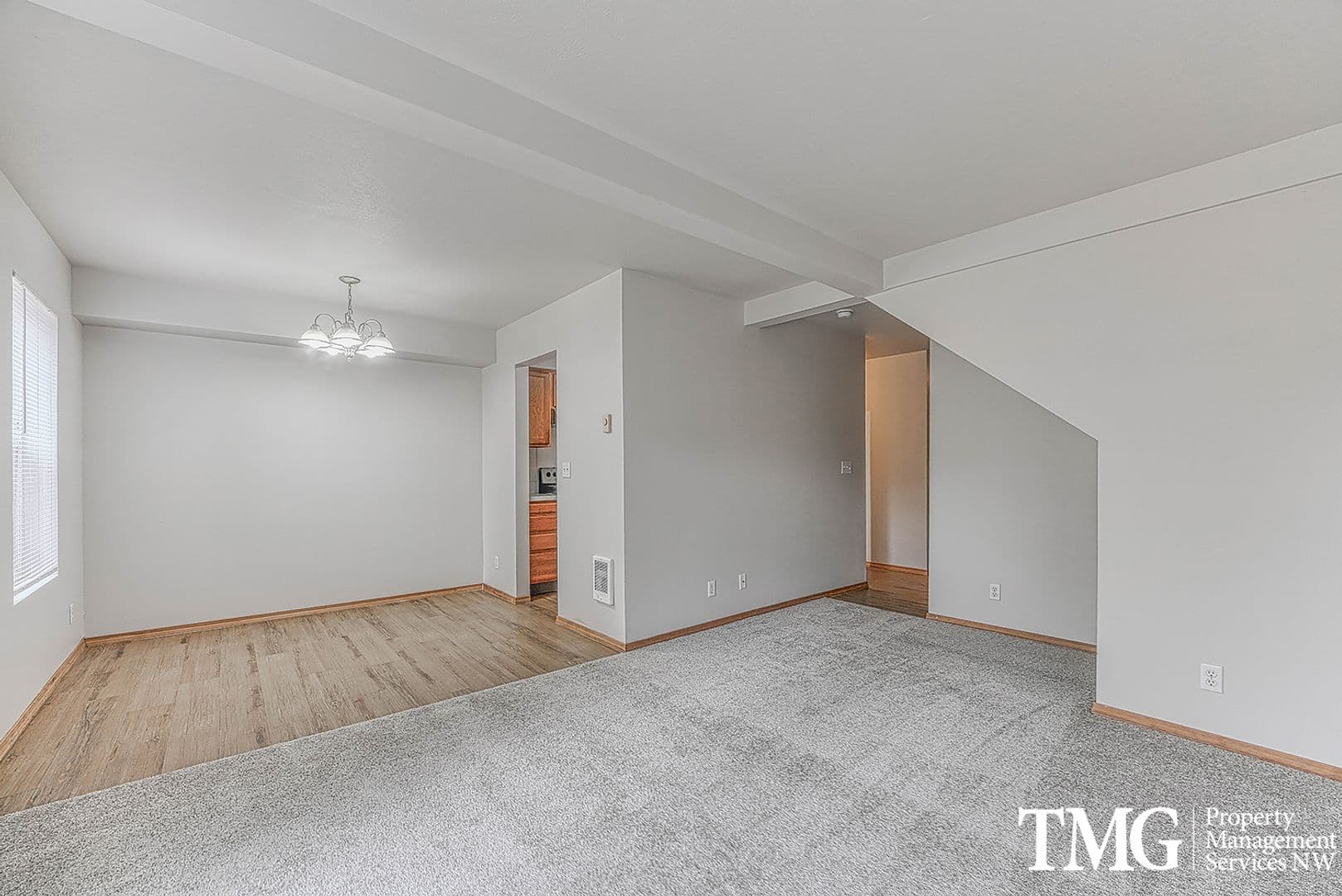 Vancouver Apartment: 3500 NE 50th Ct