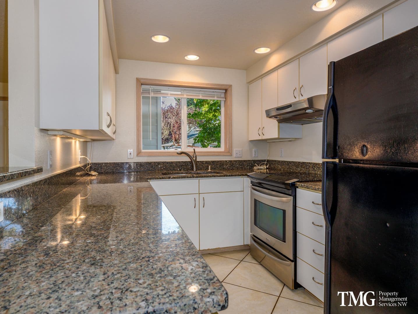 Vancouver House: 5301 Plomondon Street, Unit A6