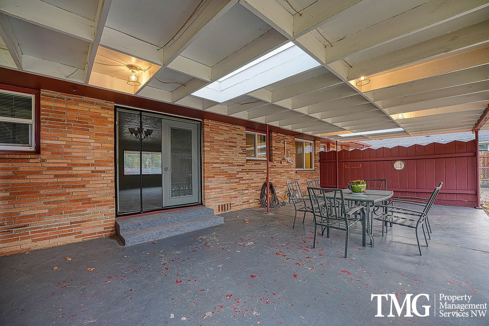 Camas House: 2832 E. 1st Avenue