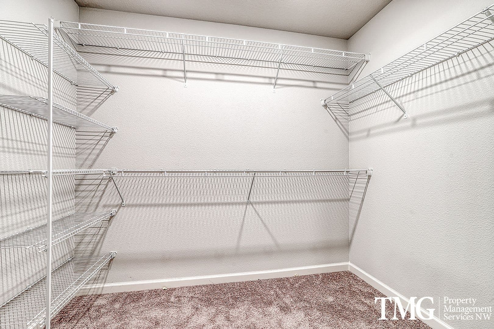 Ridgefield Townhome: 4231 S Waters Edge Way