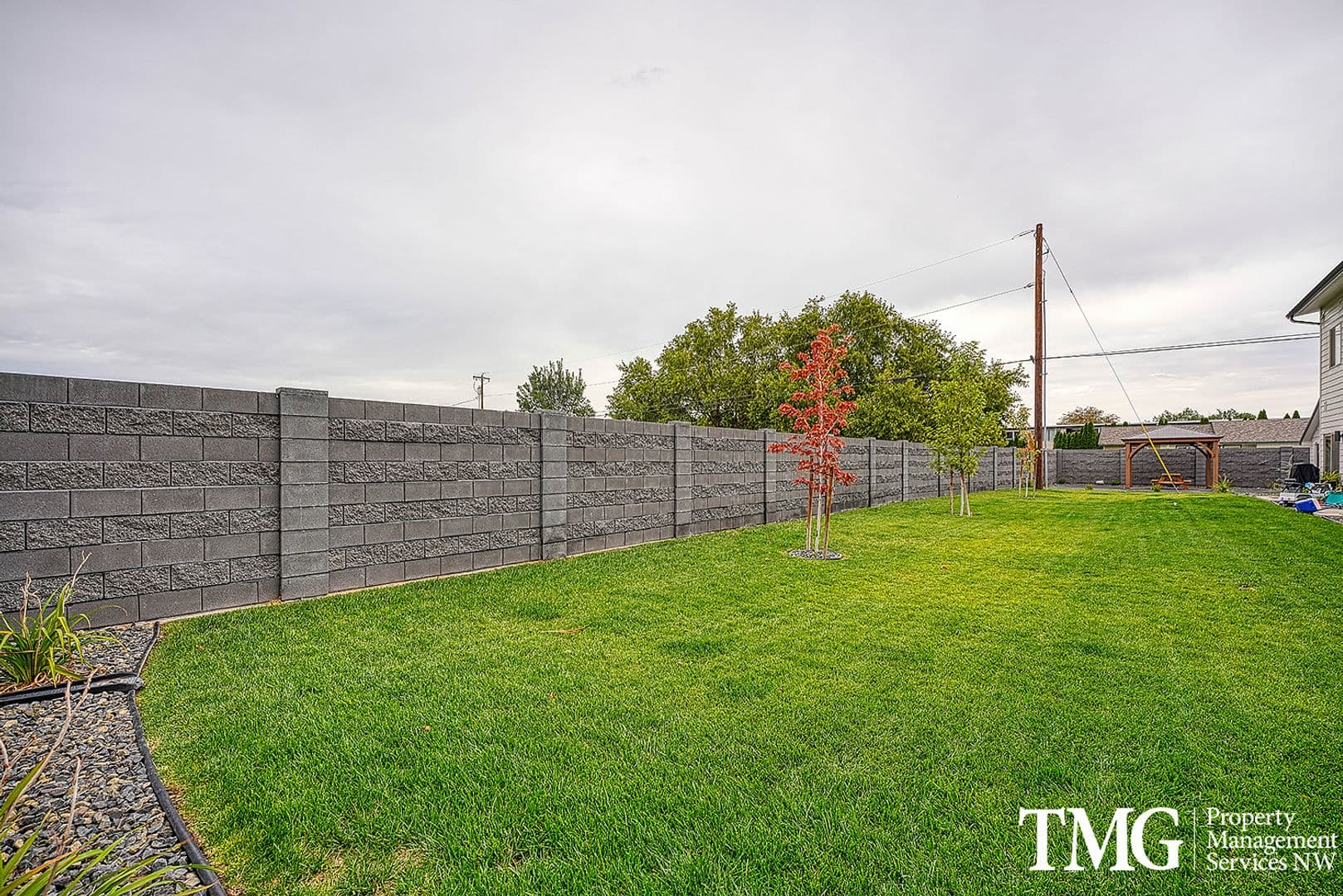 Kennewick Townhome: 718 N Volland St