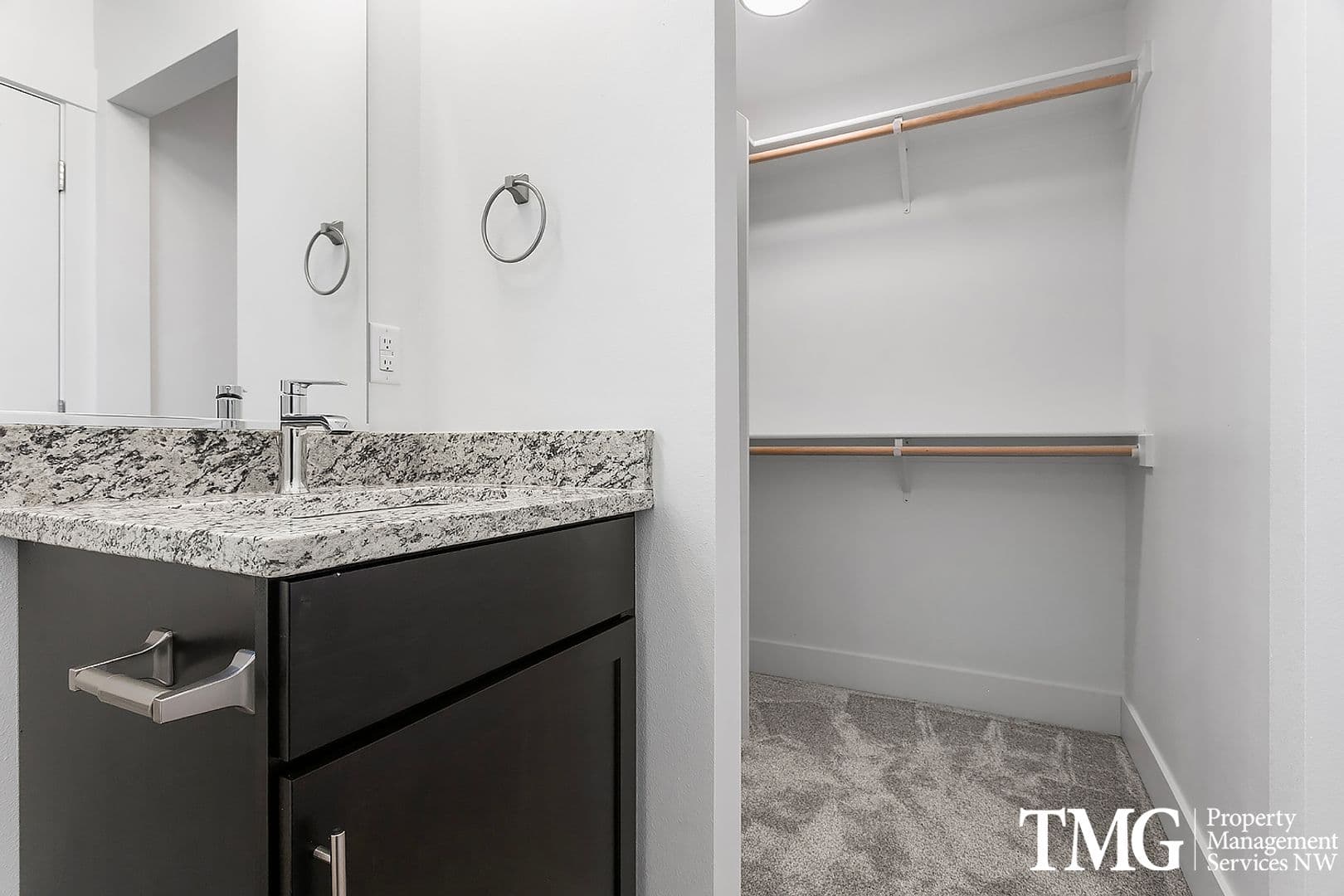 West Richland Townhome: 977 Creer Way - A-103